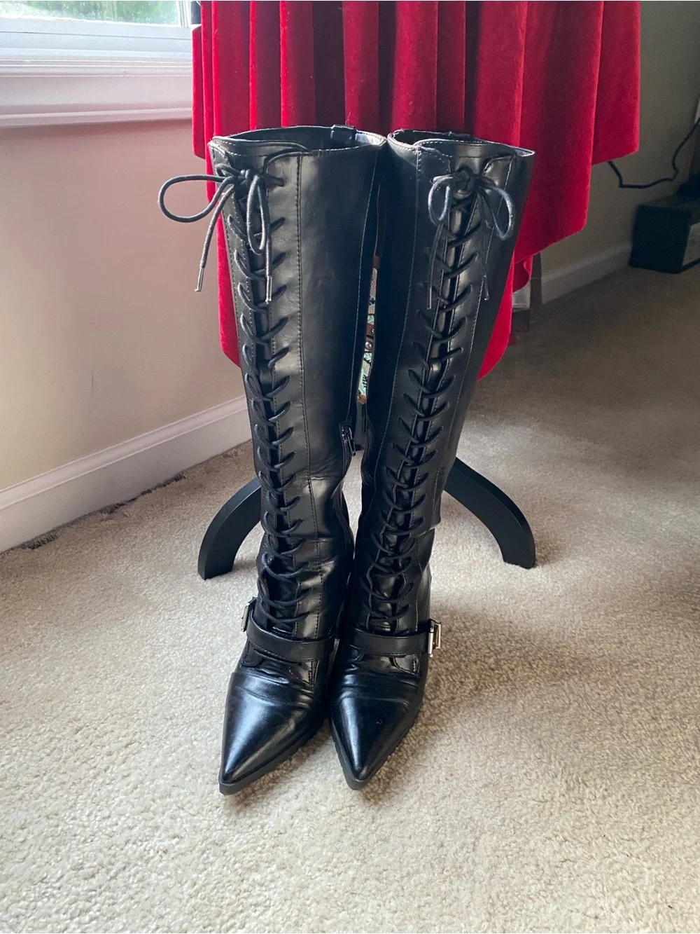 Black Lace-Up Knee-High Pointed Toe Boots